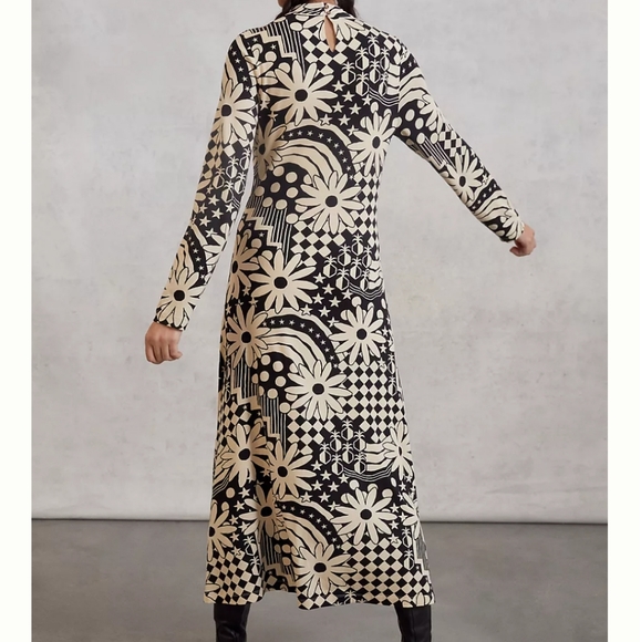 Sold - Picture 4 of 6